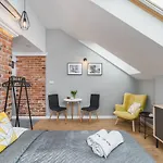 Saint Florian's - Old Town Luxury - By Upstairs *