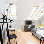 Saint Florian's - Old Town Luxury - By Upstairs * Cracovia