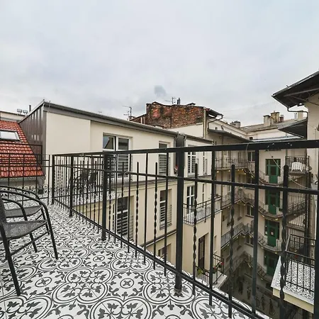 Saint Florian's - Old Town Luxury - By Upstairs 아파트 크라쿠프