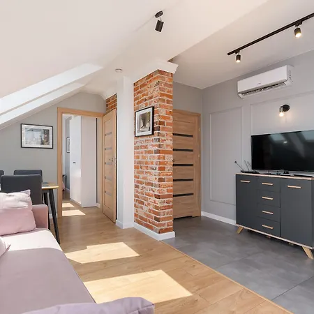Saint Florian's - Old Town Luxury - By Upstairs