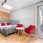 Saint Florian's - Old Town Luxury - By Upstairs