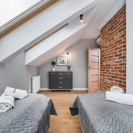Saint Florian's - Old Town Luxury - By Upstairs *