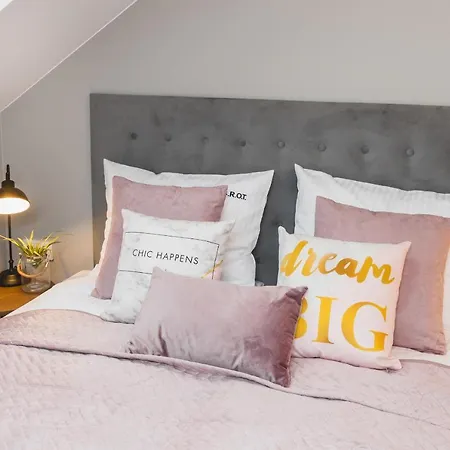 Apartamento Saint Florian's - Old Town Luxury - By Upstairs *