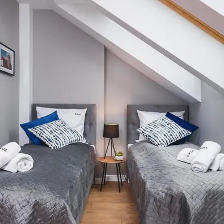 Lejlighed Saint Florian's - Old Town Luxury - By Upstairs