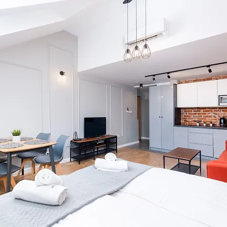 Saint Florian's - Old Town Luxury - By Upstairs