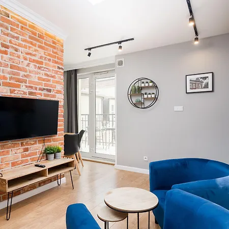 Saint Florian's - Old Town Luxury - By Upstairs Apartman