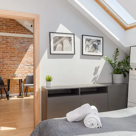 Saint Florian's - Old Town Luxury - By Upstairs *