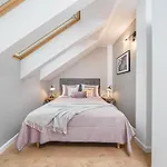 Saint Florian's - Old Town Luxury - By Upstairs Appartement Cracovie