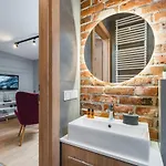 Saint Florian's - Old Town Luxury - By Upstairs Apartmán *