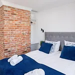 Saint Florian's - Old Town Luxury - By Upstairs * Krakov